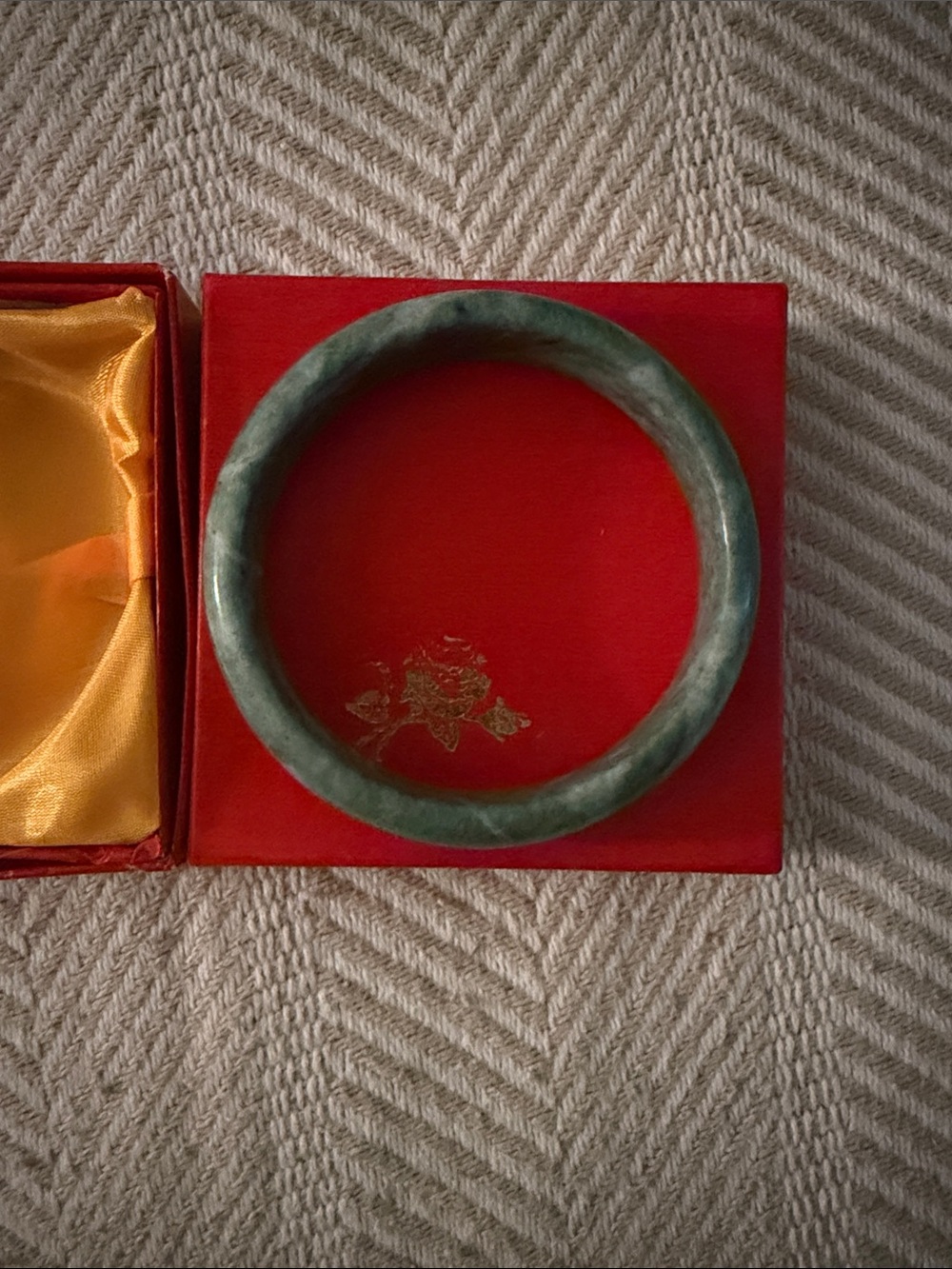 Jade Green Jadeite Bangle Bracelet - Picture 2 of 5